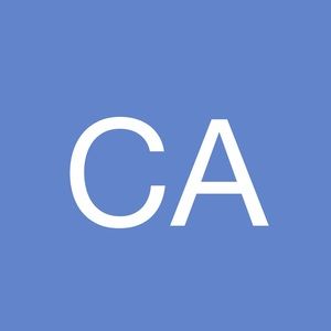Meet your Posher, Casandra